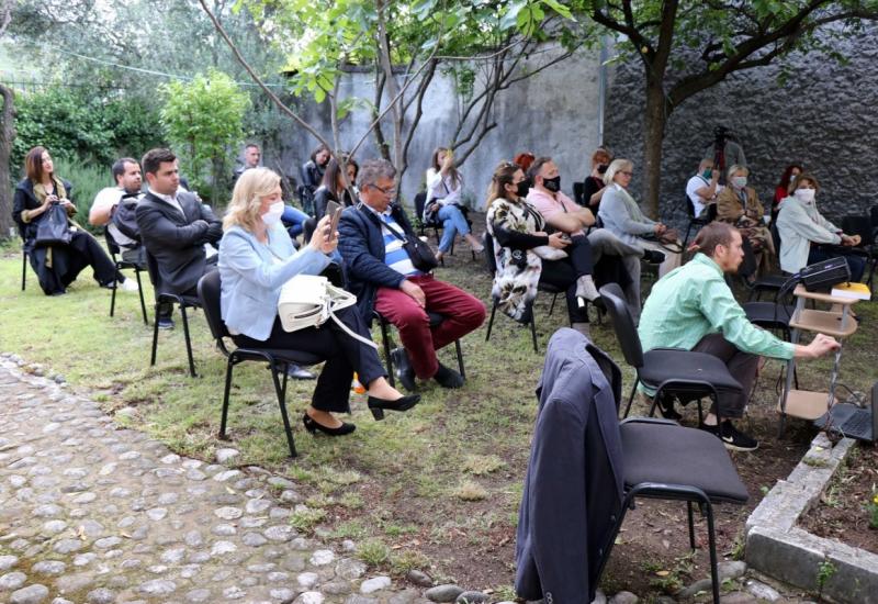 U Mostaru otvorena manifestacija 'Maj u bašti Ćorovića kuće'